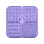 Tapis de léchage chien 9