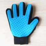 Gant anti poil chien 7