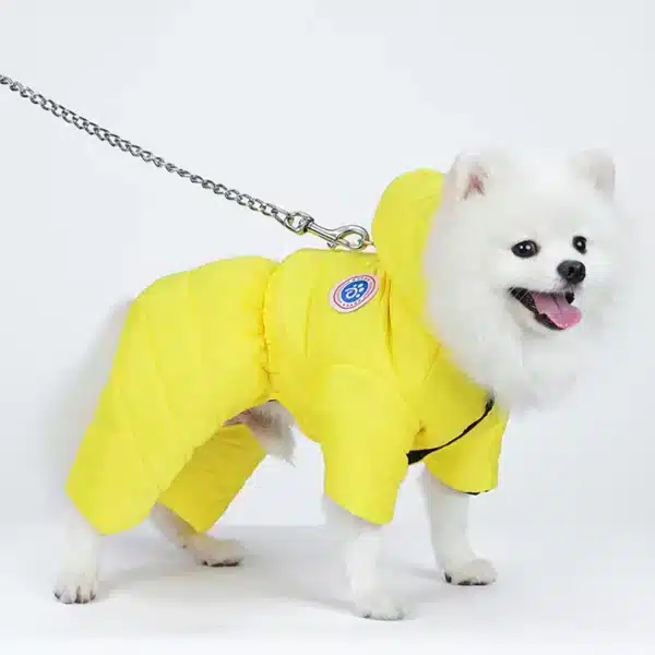 Manteau avec capuche pour chien avec harnais intégré 4