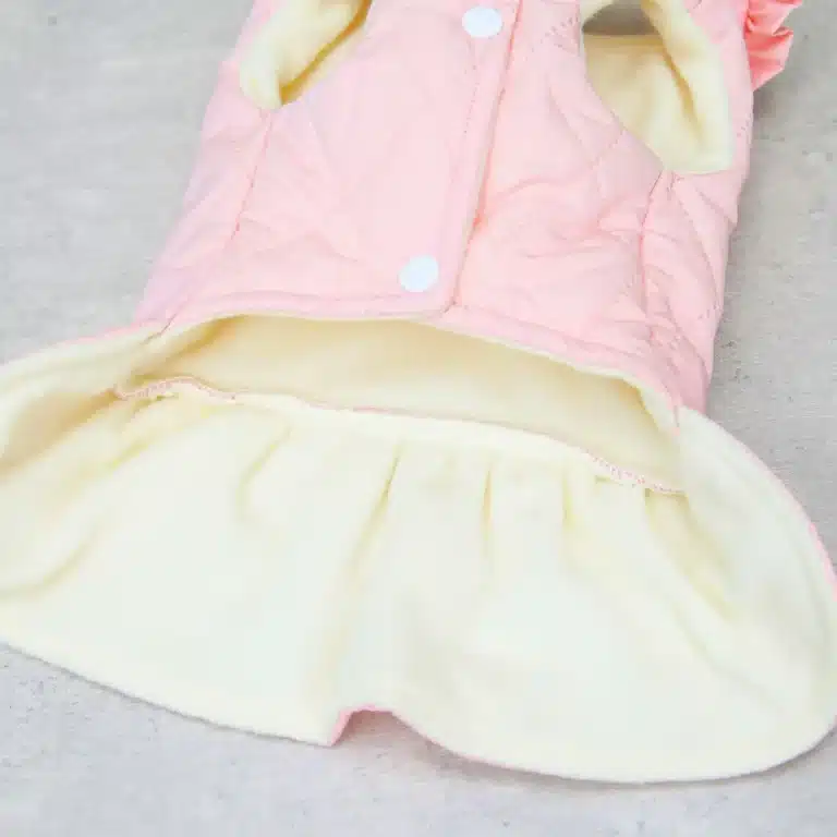 Robe matelassé avec crochet intégré chihuahua 4