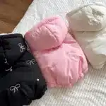 Doudoune à capuche noeud papillon chihuahua 1