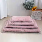 Tapis de couchage épais pour chien rose 2