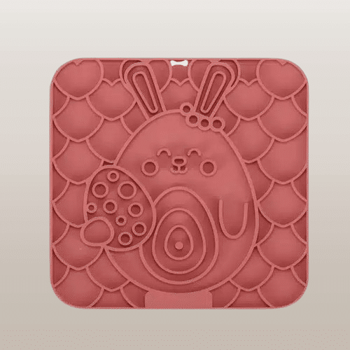 Tapis de léchage forme lapin rose pour chien
