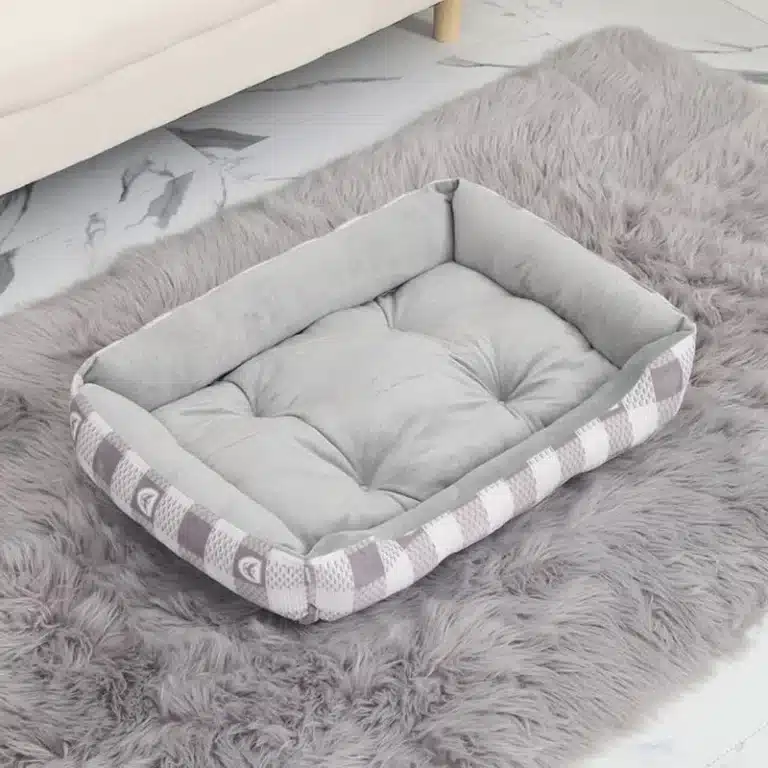 Panier relaxant pour petit chien gris à carreaux 4