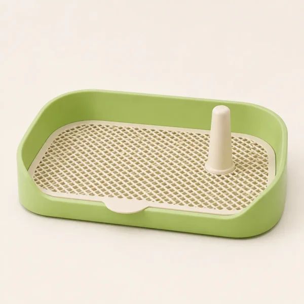 Litière pour petit chien sur terrasse vert