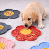 Tapis de léchage fleur pour chien