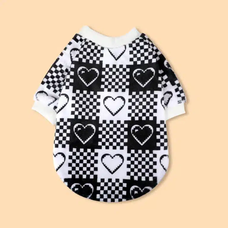 Pull coeur et carreaux chien 3