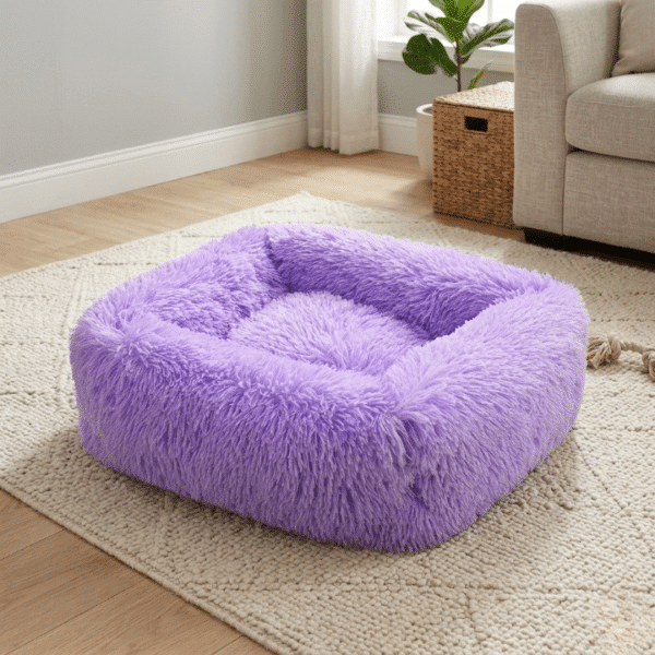 Lit moelleux pour petit chien violet