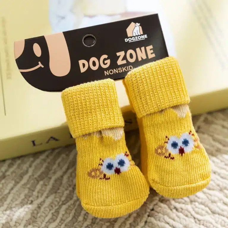 Chaussette pour chien maison jaune 1