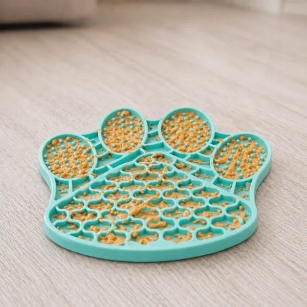 Tapis de léchage patte bleu pour petit chien