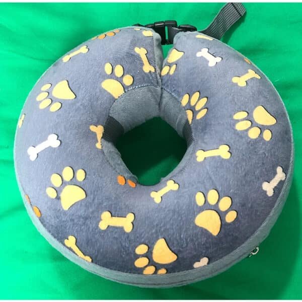 Collerette en mousse os gris chien