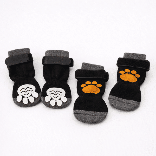 Chaussettes antidérapantes petit chien orange