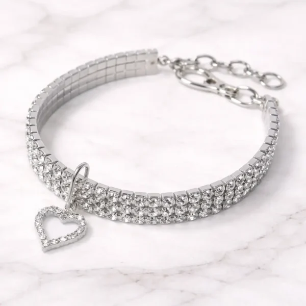Collier chihuahua diamant coeur argent
