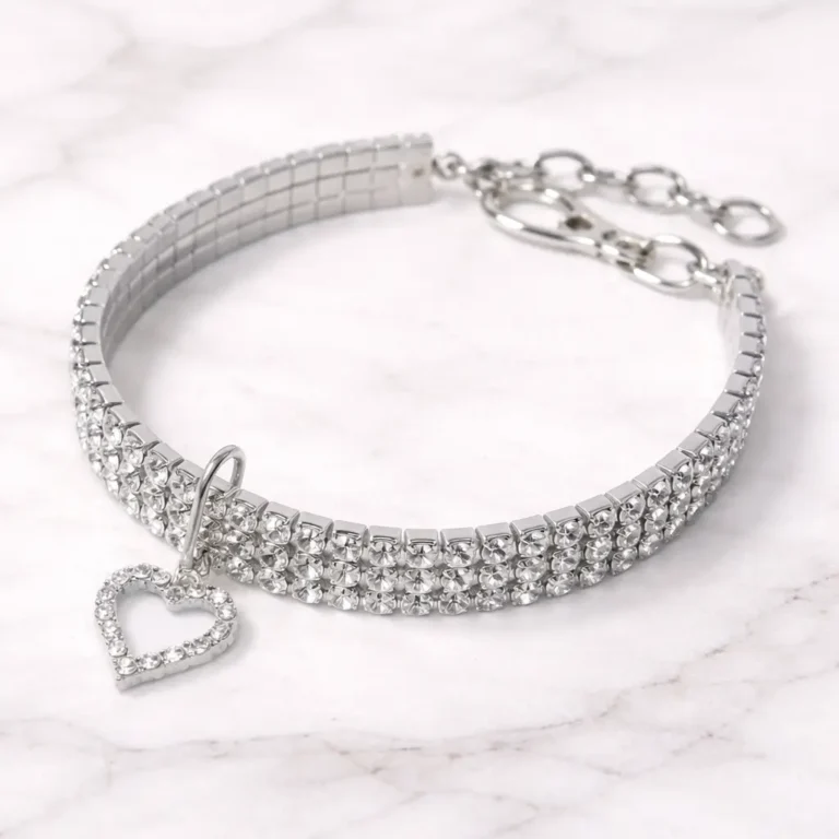 Collier chihuahua diamant coeur argent