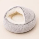 Panier igloo gris foncé et blanc chien