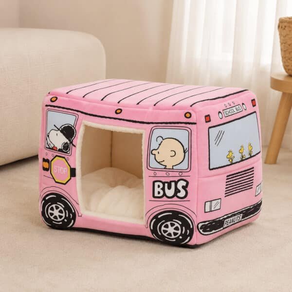 Niche bus snoopy rose chien