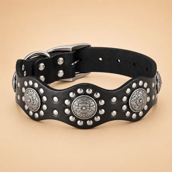 Collier en cuir noir chien